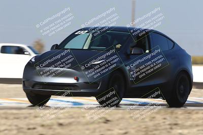 media/Nov-08-2025-Speed Ventures (Sat) [[1c7a6332f5]]/TC B/Session 3 (Turn 1)/